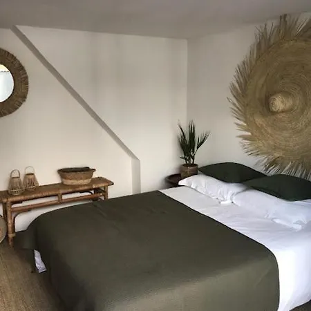 Willa La Petite Oasis Wifi 7 Pers - Hopconciergerie Royan